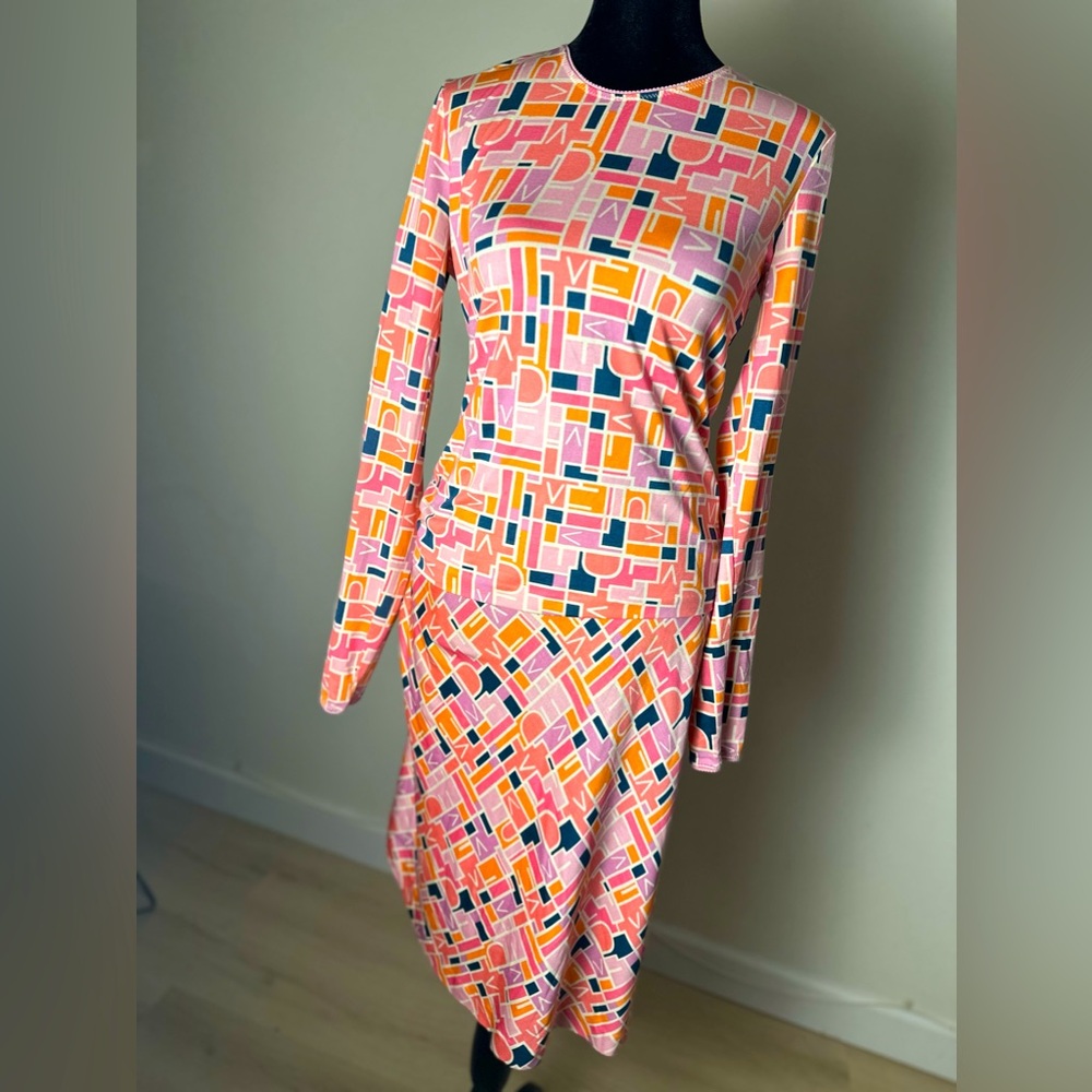 DIANE VON FURSTENBERG DVF Vintage 2-Piece Print Silk Top (Sz 4) & Skirt (Sz 6)